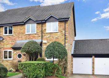 End terrace house For Sale in Banstead