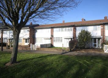 Terraced house For Sale in Slough