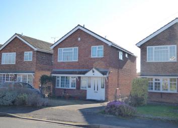 Detached house For Sale in Worcester