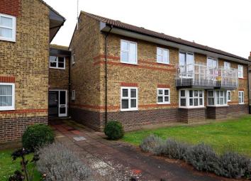 Flat For Sale in Lancing