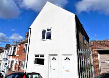 Flat For Sale in Rochester
