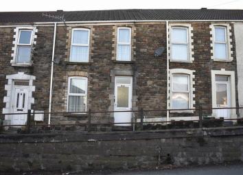 Terraced house For Sale in Swansea