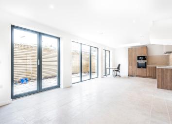 Town house For Sale in London