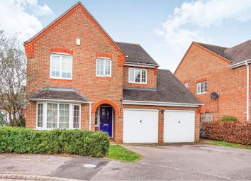 Detached house For Sale in Bicester