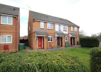End terrace house For Sale in Aylesbury