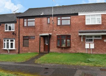 Terraced house For Sale in Redditch