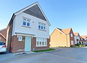 Detached house For Sale in Cottingham