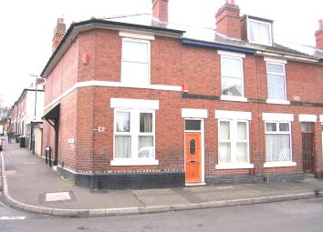 End terrace house To Rent in Derby