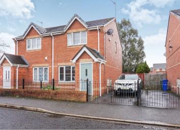 Semi-detached house For Sale in Salford