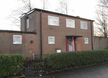 Detached house For Sale in Glasgow