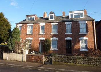 Terraced house To Rent in Stroud