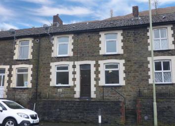 Terraced house To Rent in Ferndale