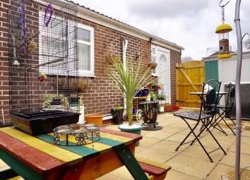 Detached bungalow For Sale in Tamworth