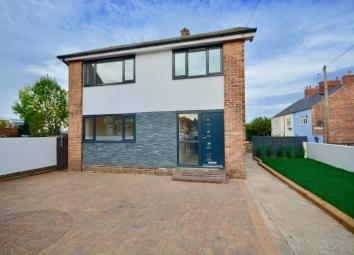 Detached house To Rent in Barnsley
