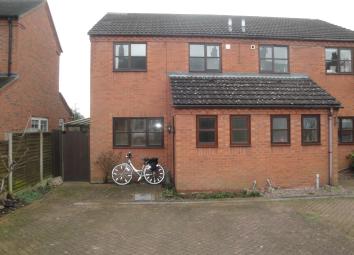 Semi-detached house To Rent in Market Drayton