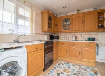 Bungalow For Sale in Nuneaton