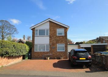 Detached house To Rent in Atherstone