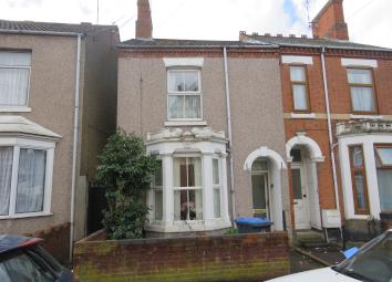 End terrace house For Sale in Rugby