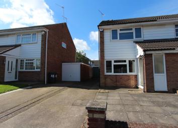 Semi-detached house To Rent in Leicester