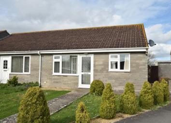 Bungalow For Sale in Somerton