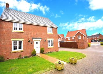 Detached house For Sale in Kettering