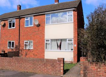 End terrace house For Sale in Aldershot