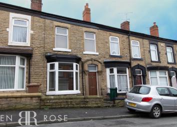 Terraced house For Sale in Chorley