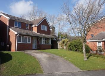 Detached house To Rent in Chester