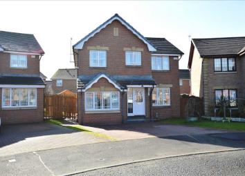 Detached house For Sale in Wishaw