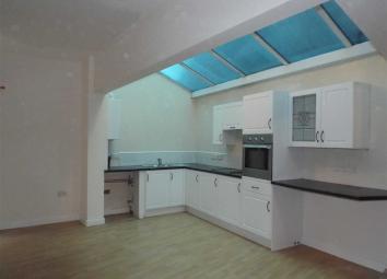 4 Bedroom Maisonette to rent