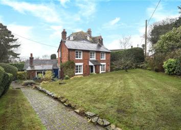 Detached house For Sale in Blandford Forum