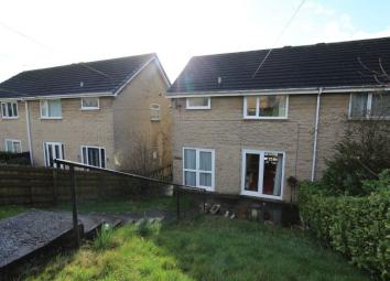 Semi-detached house For Sale in Matlock