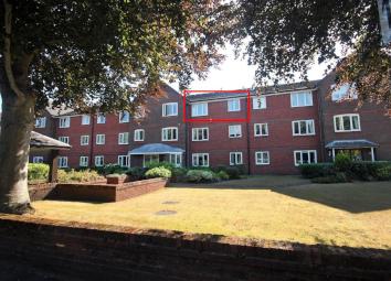 Flat For Sale in Southport