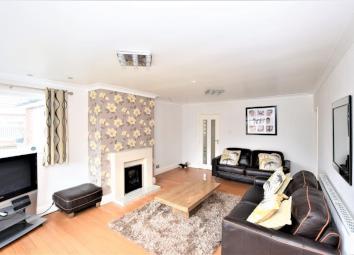 Detached bungalow To Rent in Preston