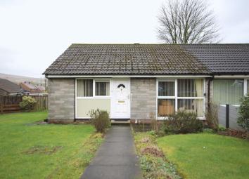 Semi-detached bungalow For Sale in Littleborough