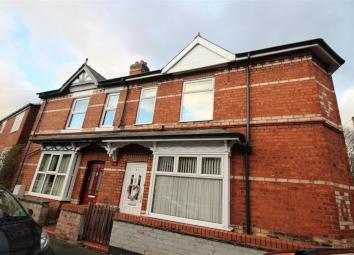 Semi-detached house To Rent in Middlewich