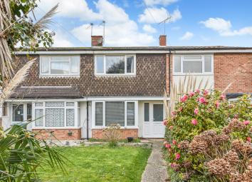 Terraced house For Sale in Bognor Regis