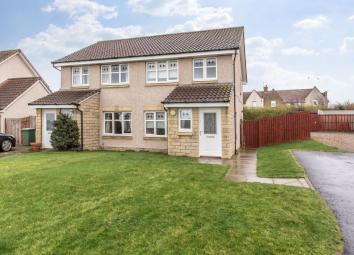 Semi-detached house For Sale in Tranent
