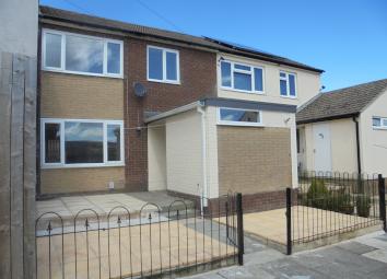 Terraced house To Rent in Holmfirth