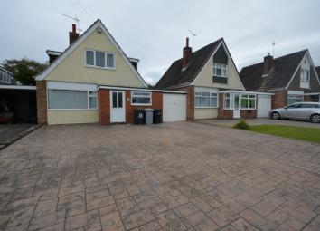 Detached house To Rent in Crewe
