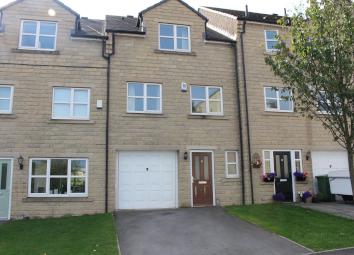 Town house For Sale in Otley