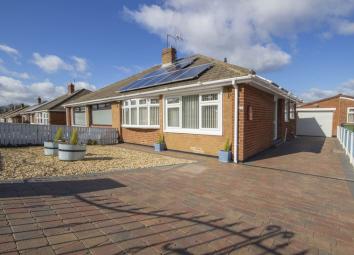 Semi-detached bungalow For Sale in Middlesbrough