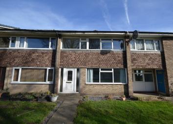 Town house For Sale in Dewsbury