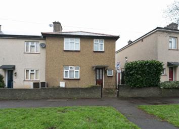 End terrace house For Sale in Woodford Green