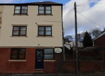 Cottage For Sale in 