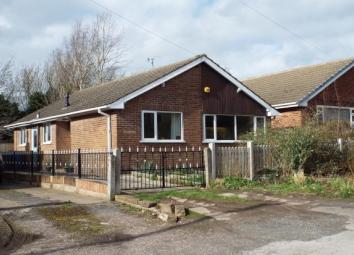 Detached bungalow To Rent in Mansfield