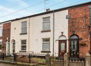 Terraced house For Sale in Congleton