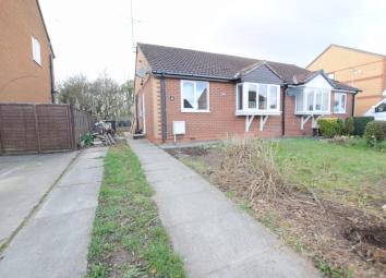 2 Bedroom Semi-detached house to rent