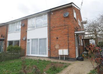 Maisonette To Rent in Greenford