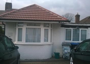 Bungalow To Rent in Wembley